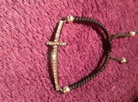 Pulsera de cruz con brillantes de crista